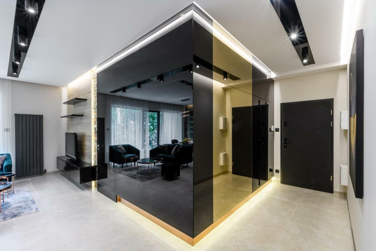 Zlota Luxury * Varšava
